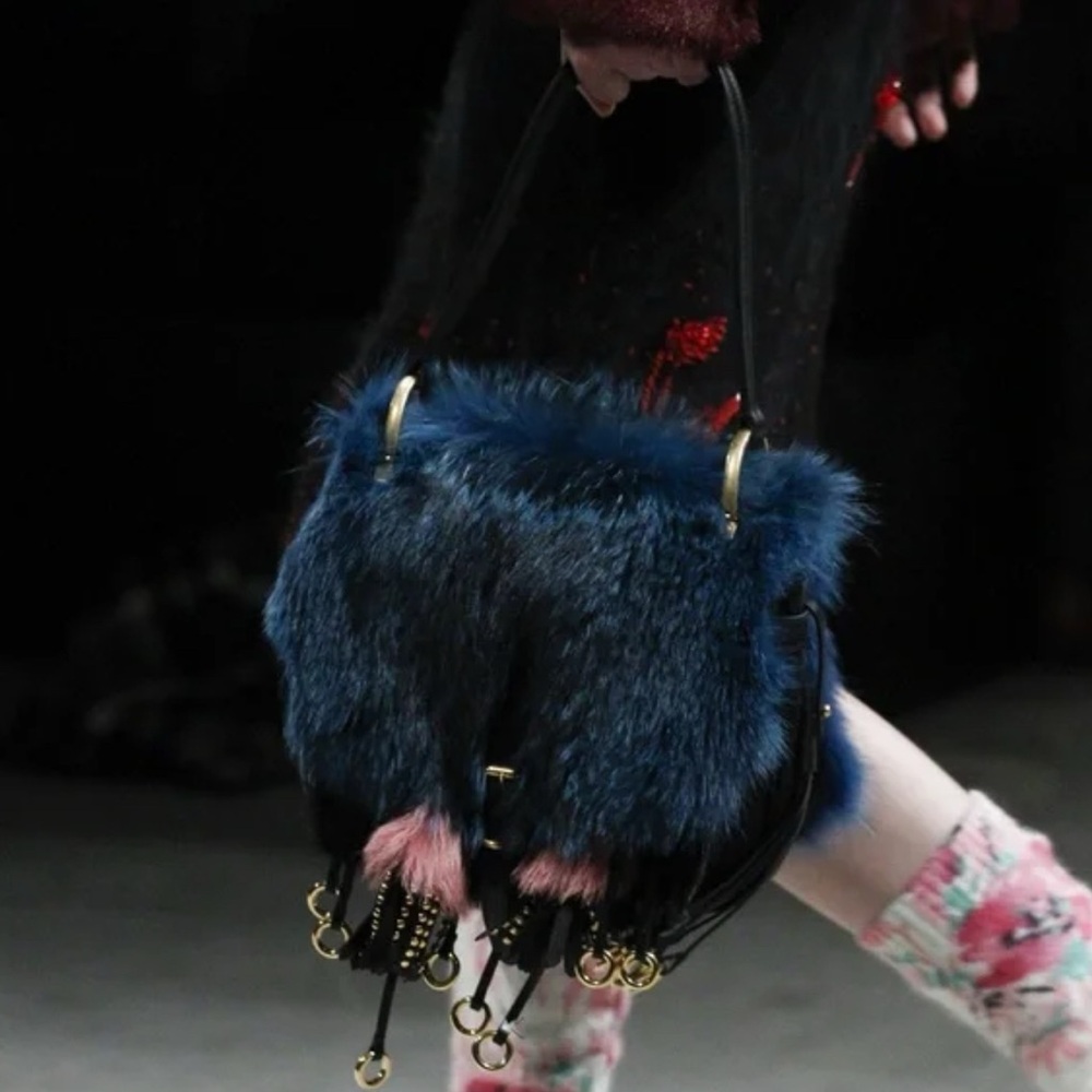PRADA CORSAIRE FOX-FUR AND LEATHER SHOULDER BAG IN BLUE - Picture 11 of 13